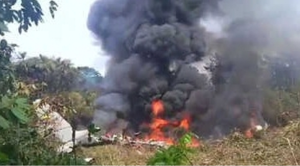 kolumbiyada-herbi-teyyare-qezaya-ugradi-66-olu