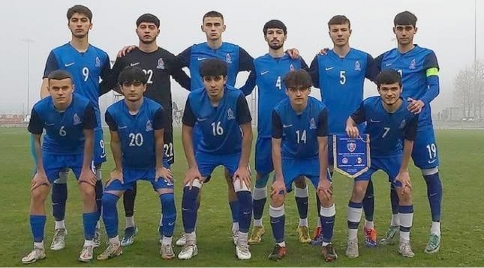 azerbaycan-millisi-litvaya-qarshi-2