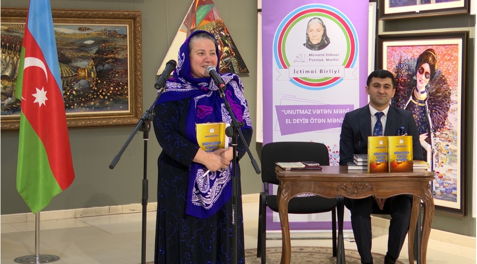 sozlerde-yatan-xezine-adli-kitabin-teqdimati-kechirildi