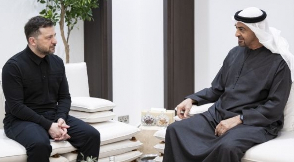 ukrayna-ile-bee-tehlukesizlik-ve-mudafie-sahesinde-emekdashliga-dair-raziliga-gelib