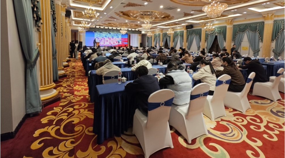 dunhuanq-konfransinda-azerbaycan-chin-medeni-elaqelerinden-danishilib