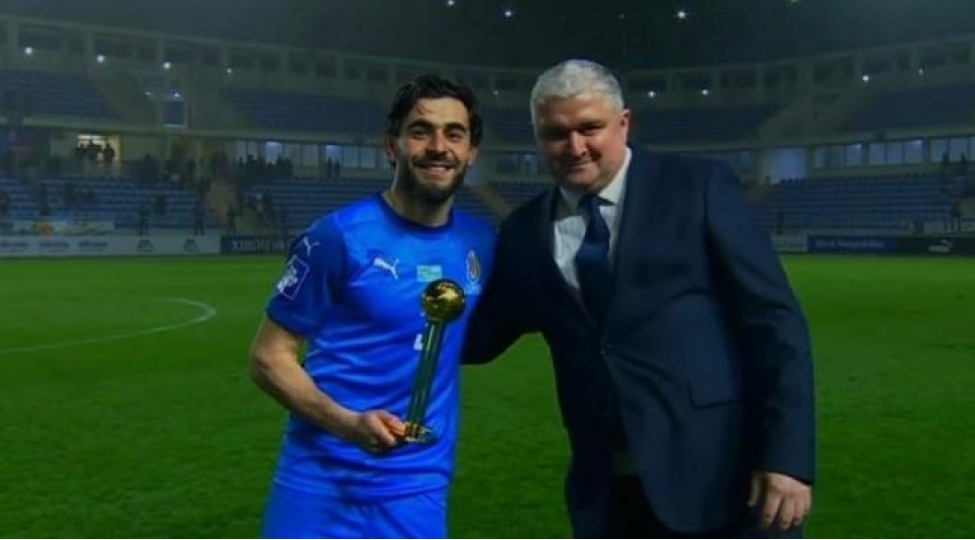 qarabagin-futbolchusu-fifa-seriyasinin-en-yaxshisi-sechildi