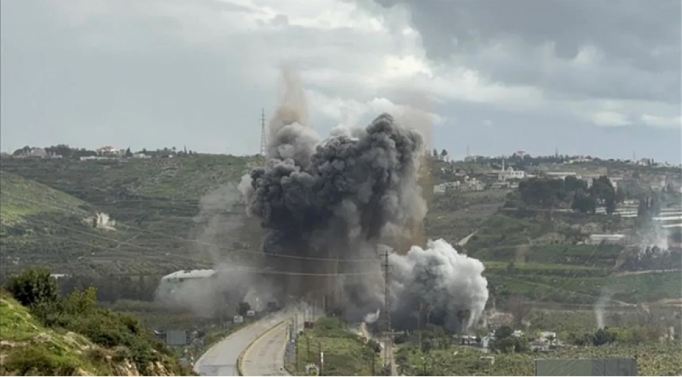 israilin-livana-hucumlari-neticesinde-olenlerin-sayi-1-247-ye-chatib