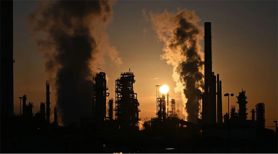 absh-ve-israil-iranin-cenub-qerbindeki-neft-kimya-obyektlerine-zerbe-endirib