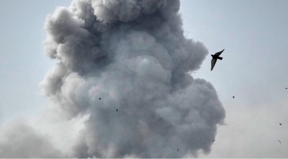 iranda-neft-kimya-kompleksine-hava-hucumu-neticesinde-5-nefer-olub