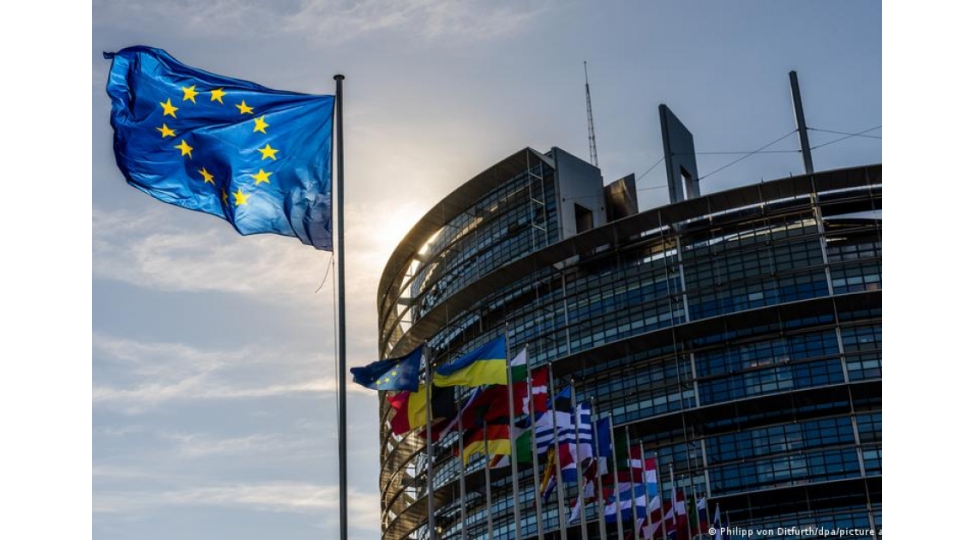 media-ai-ye-uzv-olkelere-budce-bohrani-tehlukesi-ile-bagli-xeberdarliq-edilib