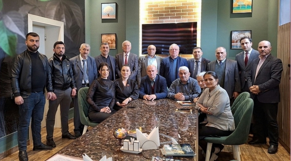 xachmazin-ulduzlari-toplashdi