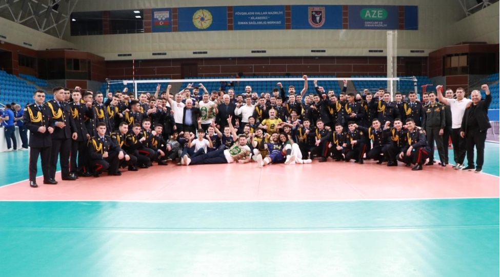 kishi-voleybolchularin-yuksek-liqasinda-yarimfinal-oyunlarina-start-verilib