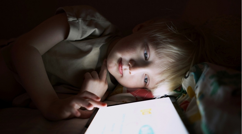 yunanistanda-15-yashdan-kichik-ushaqlar-uchun-sosial-shebekeler-qadagan-edilir