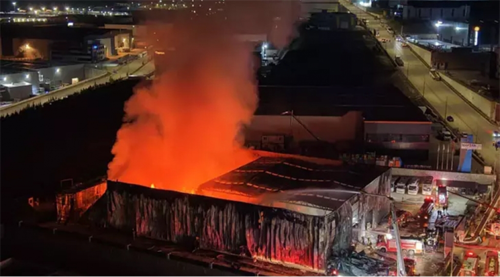 ankarada-tibbi-levazimatlar-fabriki-yanib