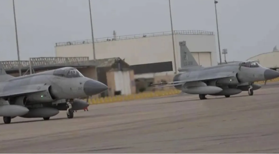 pakistanin-herbi-kontingenti-seudiyye-erebistaninda-yerleshdirilib