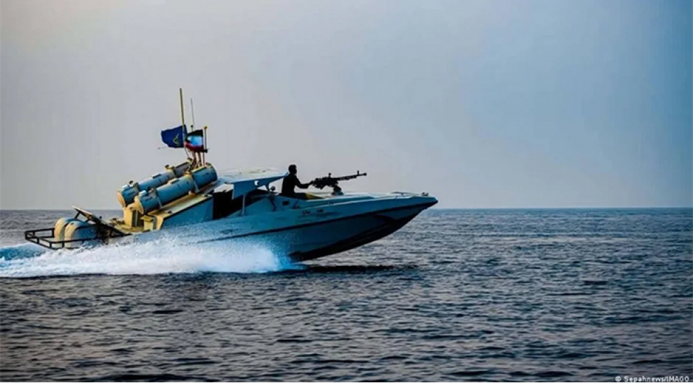 pakistan-sahillerinde-muhafize-katerine-hucum-edilib-olenler-var