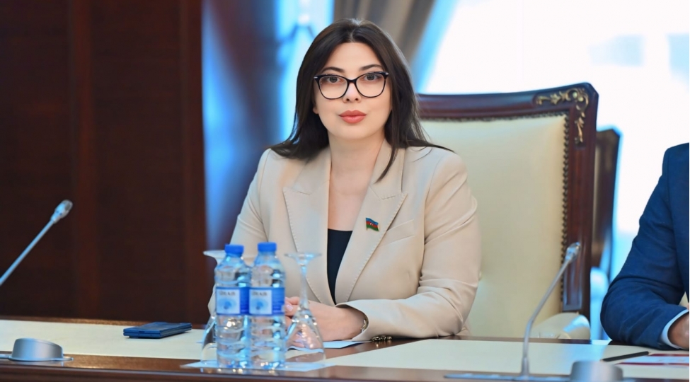 azerbaycan-tibb-elminin-inkishafina-boyuk-tohfe-veren-alim