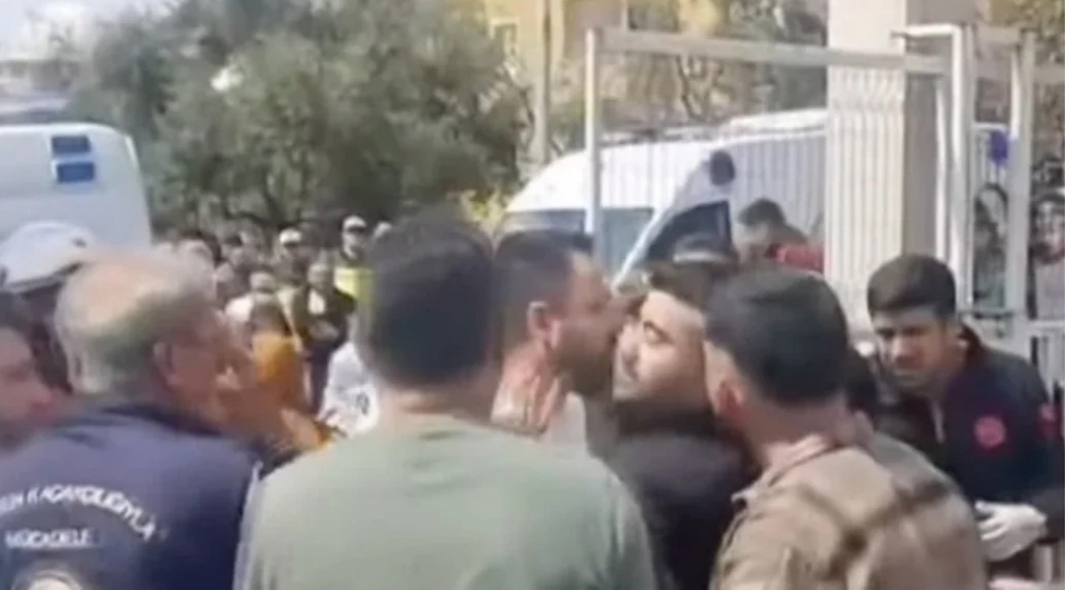 turkiyede-daha-bir-mektebe-silahli-hucum-olub-video