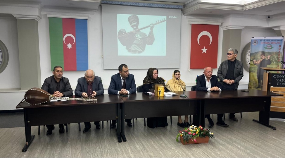 ashiq-huseyn-sarachlinin-110-illik-yubileyine-ve-vefatinin-39-cu-ildonumune-hesr-olunmush-tedbir-kechirilib