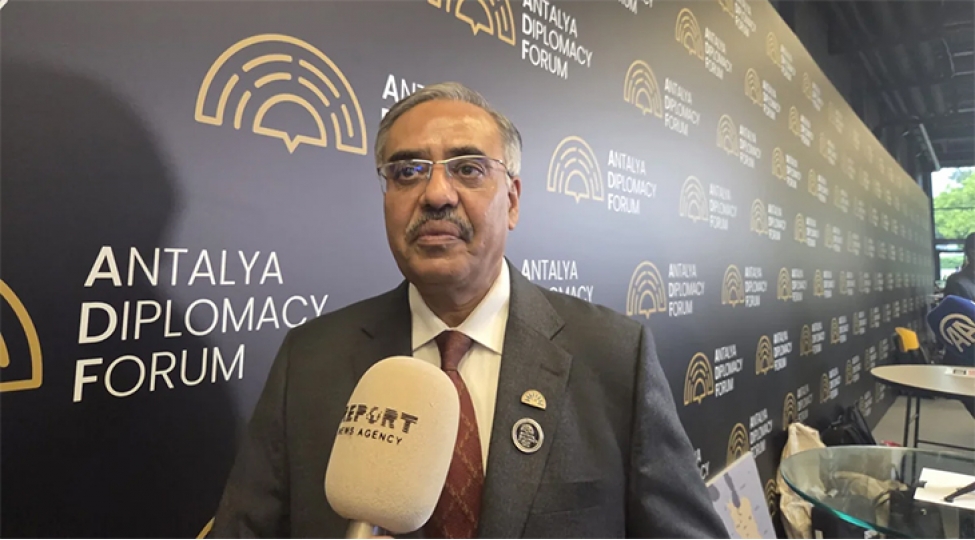 soheyl-mahmud-azerbaycan-d-8in-strateji-baxishina-ehemiyyetli-tohfe-vermekde-qetiyyetlidir