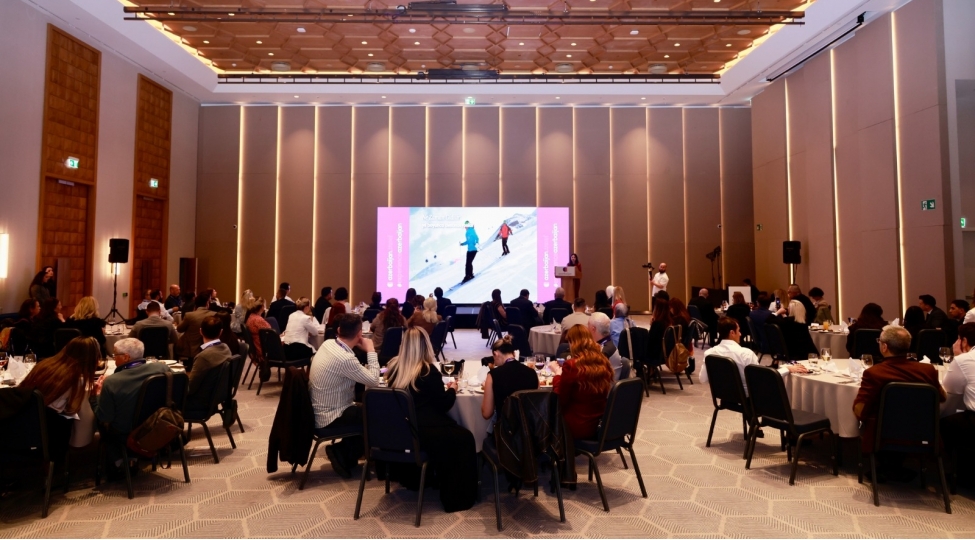 azerbaycanin-turizm-imkanlari-turkiyede-silsile-tedbirler-cherchivesinde-teqdim-olunub