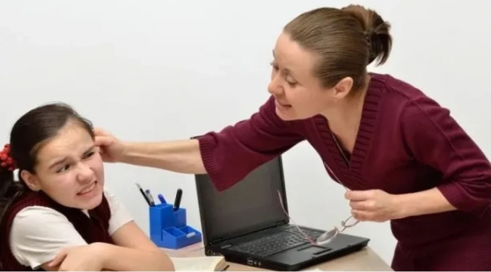 terbiye-meqsedile-ushagi-doyenler-cerime-olunacaq