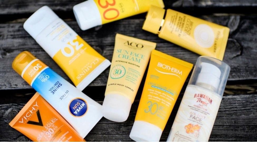 makiyaj-derini-guneshden-qorumur