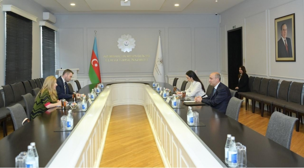 yunanistan-ve-azerbaycan-tehsil-sahesinde-emekdashligi-muzakire-edibler