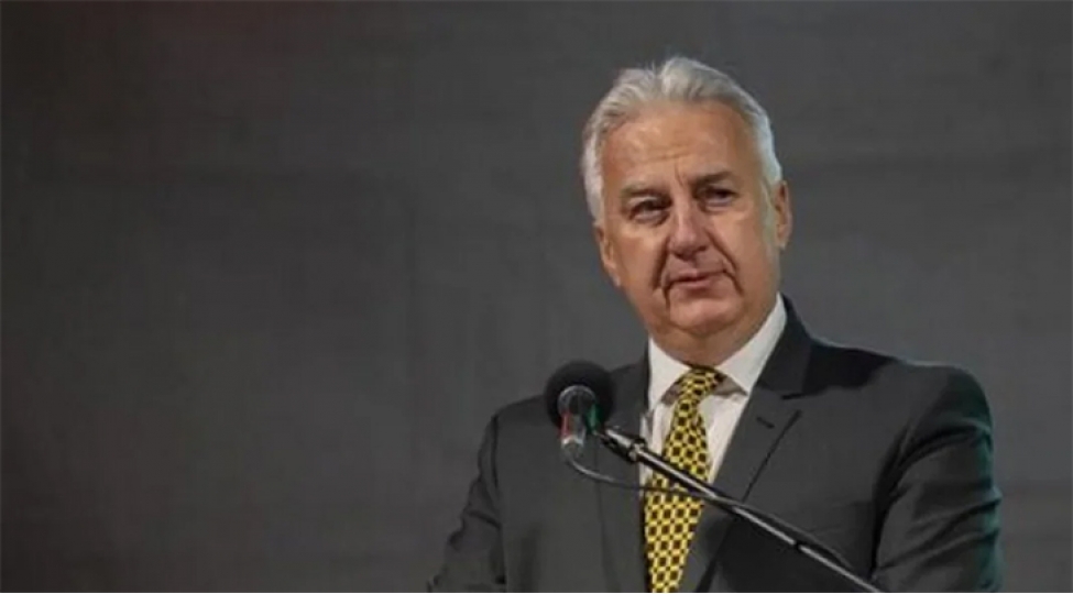 macaristan-bash-nazirinin-muavininin-partiya-sedrliyinden-istefasi-qebul-olunmadi