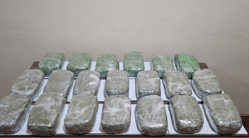 oten-gun-18-kiloqramdan-artiq-narkotik-vasite-ashkar-olunaraq-goturulub