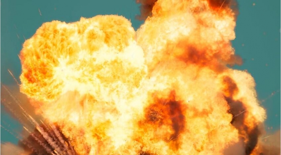 partlayici-qurgu-14-can-aldi