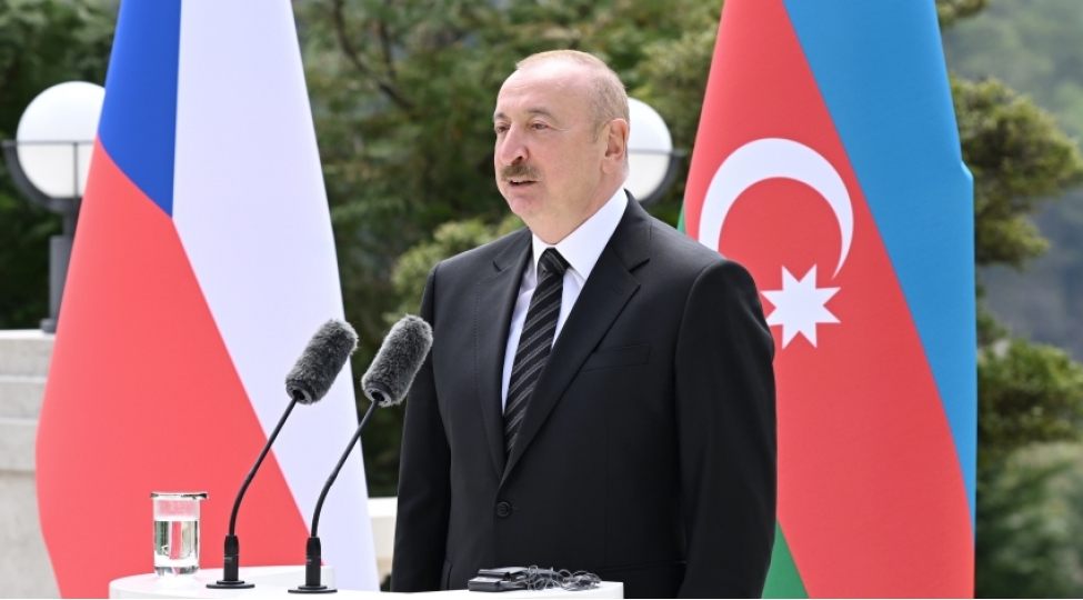 prezident-ilham-eliyev-chexiyaya-qonshu-olan-olkelere-azerbaycan-tebii-qaz-ixrac-edir