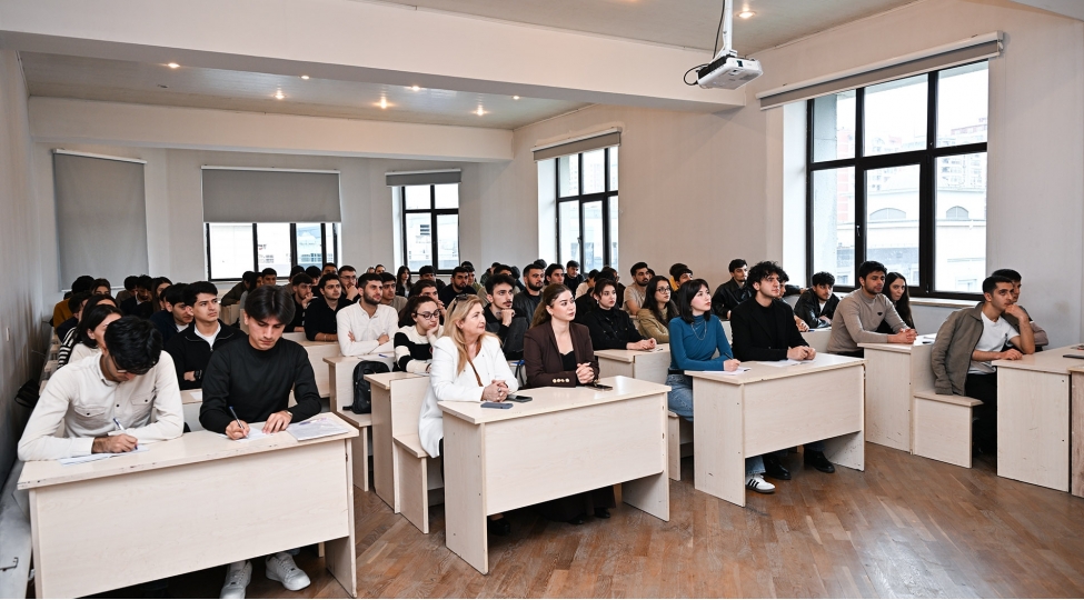 azerbaycan-dovlet-neft-ve-senaye-universitetinin-telebeleri-uchun-achiq-ders-kechirilib