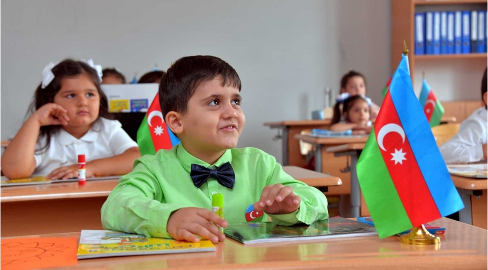 i-sinfe-qebulu-prosesi-bashlayir