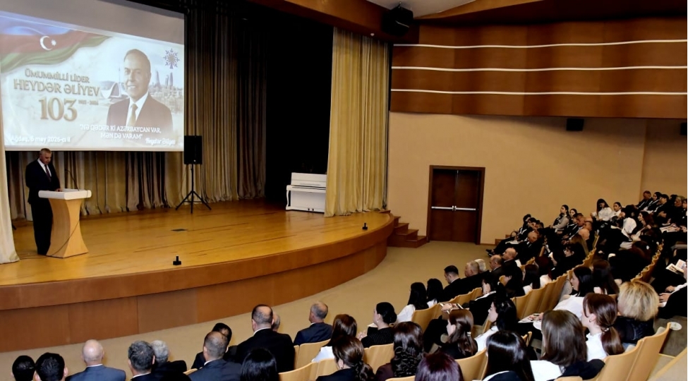 agdashda-heyder-eliyev-ve-azerbaycan-movzusunda-tenteneli-tedbir-kechirilib