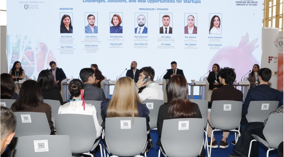 regionlarda-aqrar-ekosistem-ve-suni-intellekt-problemler-heller-ve-startaplar-uchun-real-imkanlar-movzusunda-panel-muzakiresi-teshkil-olunub