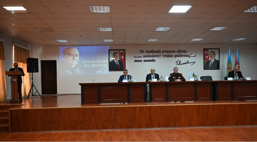 fhn-in-baki-regional-merkezinde-umummilli-liderinanadan-olmasinin-103-cu-ildonumune-hesr-olunmush-tedbir-kechirilib-foto