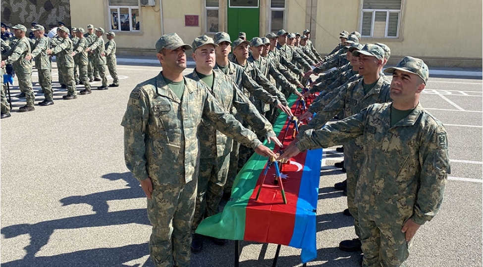azerbaycan-ordusunda-andichme-merasimleri-kechirilib-fotovideo-10