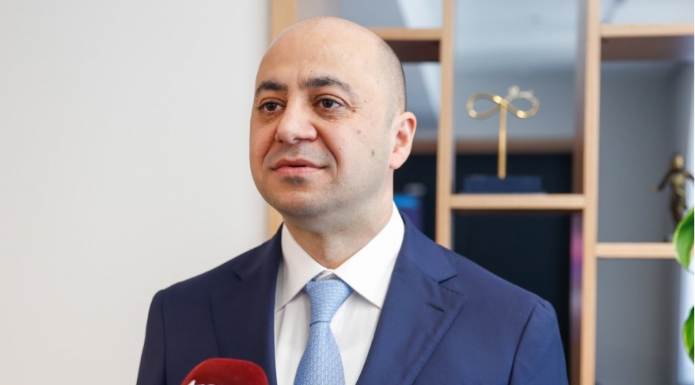 bakida-butun-avtobuslar-ve-taksiler-metro-ile-birleshdirilir