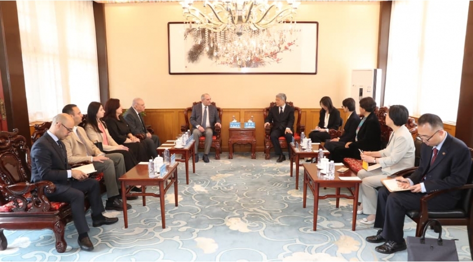 yap-numayende-heyetinin-chin-xalq-respublikasina-seferi-davam-edir-foto-4