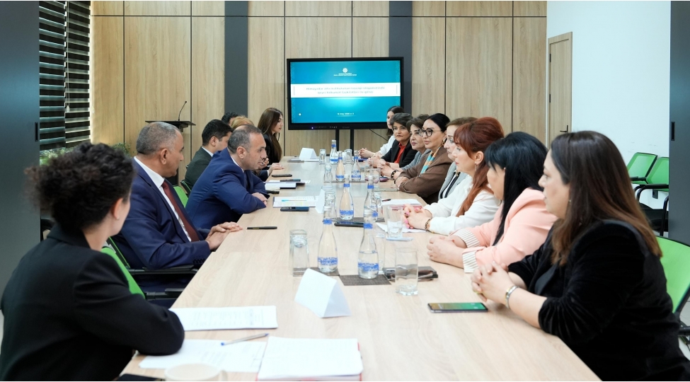 qht-lerle-himayedar-aile-institutunun-inkishaf-etdirilmesi-movzusunda-gorush-kechirilib