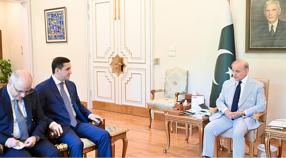 pakistan-islam-respublikasinin-bash-naziri-ferid-ehmedovu-qebul-edib