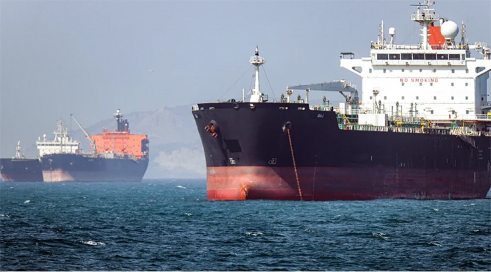 centcom-absh-hormuz-bogazinda-75-ticaret-gemisini-saxlayib