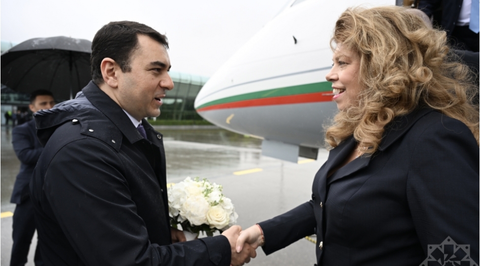 bolqaristan-prezidenti-iliyana-yotova-azerbaycana-sefere-gelib