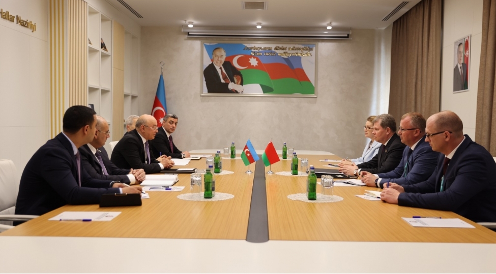 kemaleddin-heyderov-belarus-respublikasinin-memarliq-ve-tikinti-naziri-aleksandr-studnev-ile-gorushub
