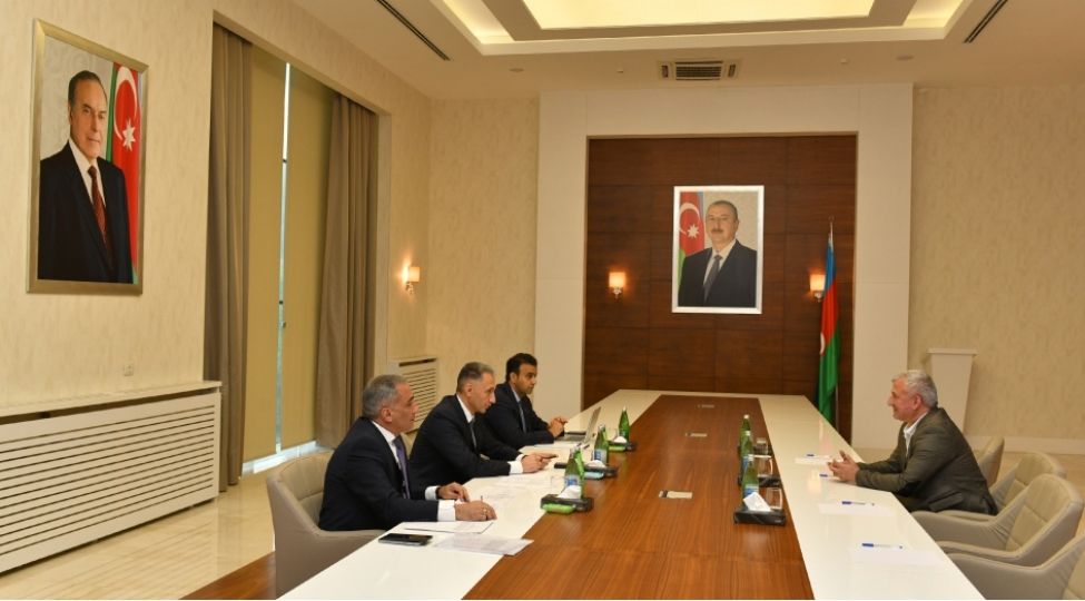 nazir-reshad-nebiyev-xizida-vetendashlarla-gorushub