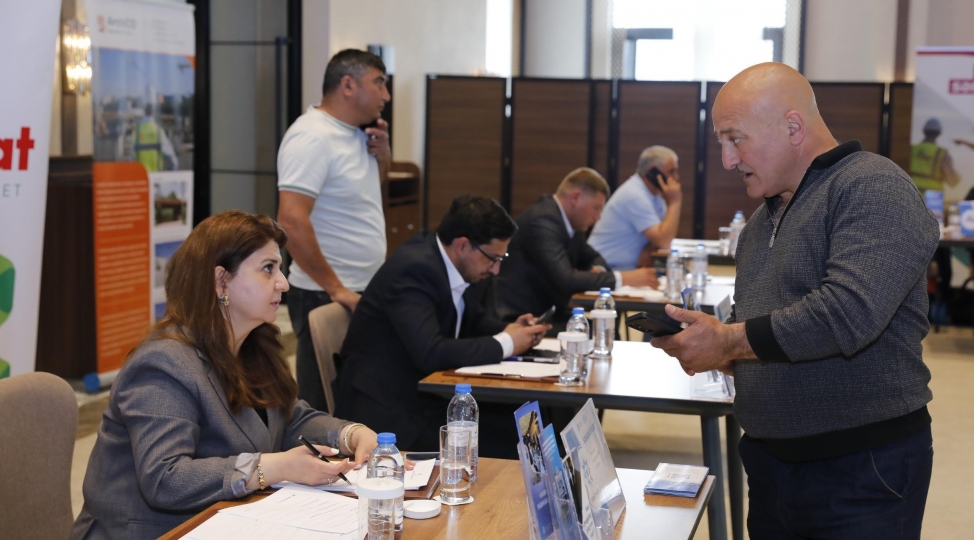 lachinda-kechirilen-emek-yarmarkasinda-90-dek-vakansiya-teqdim-olunub