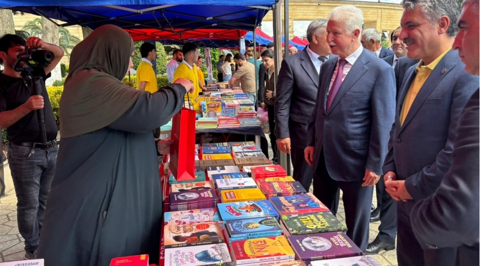 celilabadda-30-dan-chox-neshriyyatin-ishtiraki-ile-kitab-sergisi-kechirilir-foto