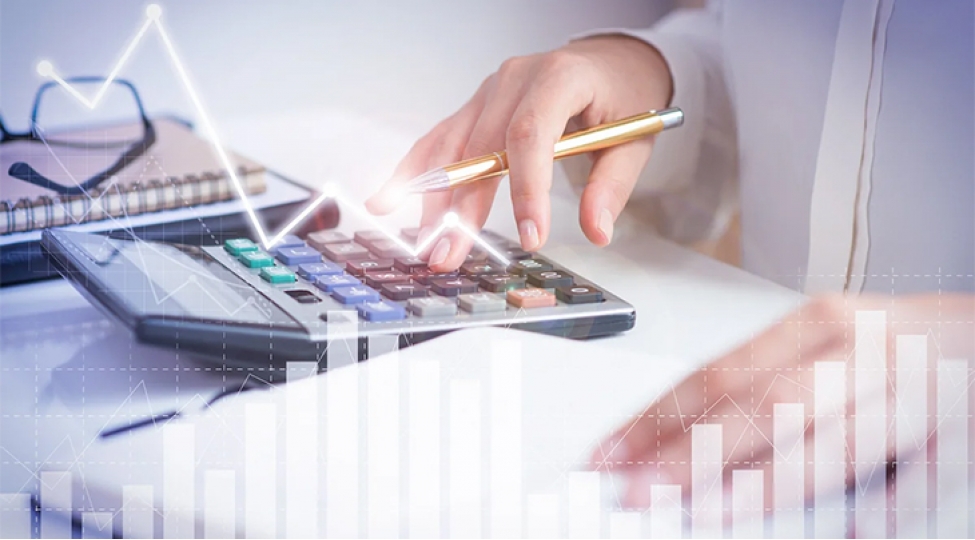 fitch-azerbaycanin-dovlet-borcu-investisiya-reytinqli-olkeler-arasinda-en-ashagi-seviyyede-qalacaq