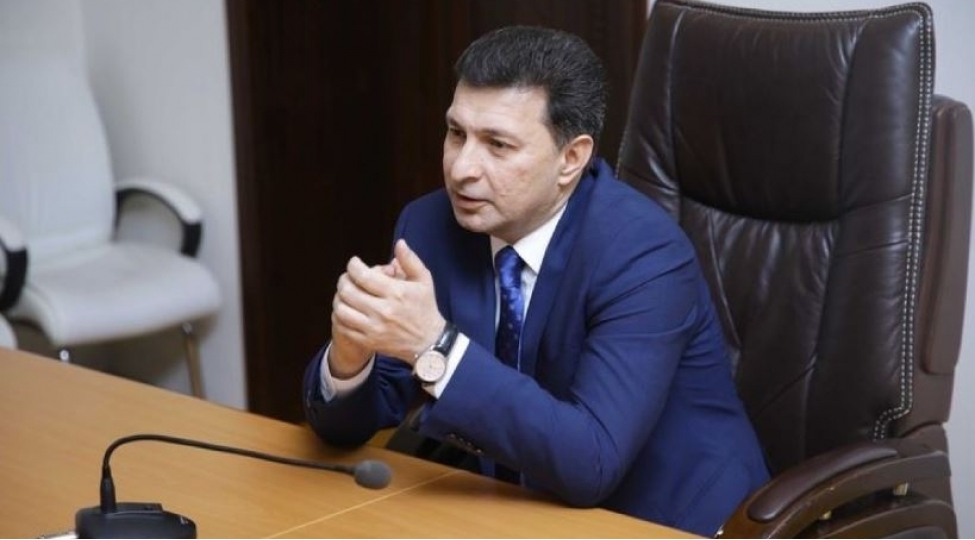 geray-geraybeyli-sosial-shebekelerden-asililiq-ushaqlarin-psixologiyasina-ciddi-tesir-gosterir