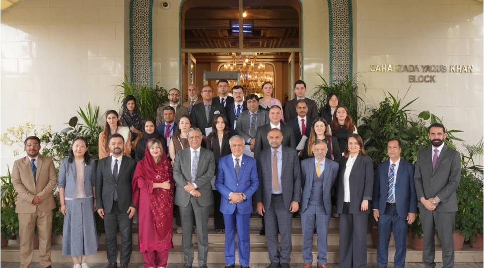 edliyye-nazirliyinin-numayende-heyeti-pakistanda-beynelxalq-telim-proqraminda-ishtirak-edib