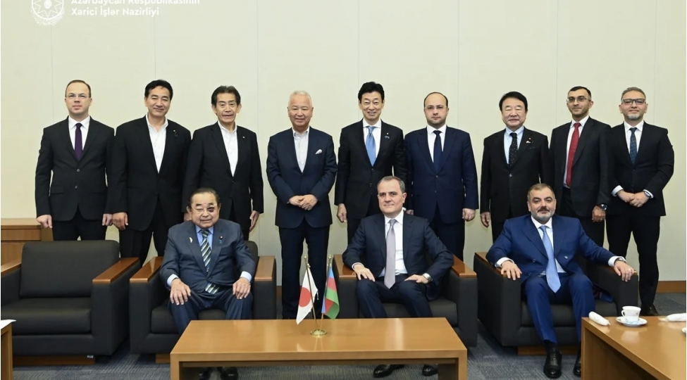 ceyhun-bayramov-yaponiyali-parlamentarilerle-ikiterefli-munasibetleri-muzakire-edib