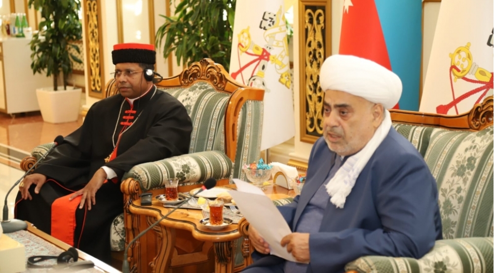 azerbaycan-ile-muqeddes-taxt-tac-arasinda-munasibetler-qarshiliqli-hormet-ve-dostluq-esasinda-inkishaf-edir