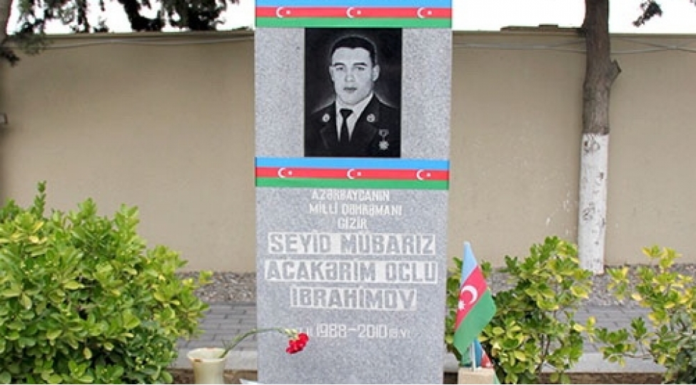 milli-qehraman-mubariz-ibrahimovun-anim-gunune-hesr-olunmush-tedbir-kechirilib